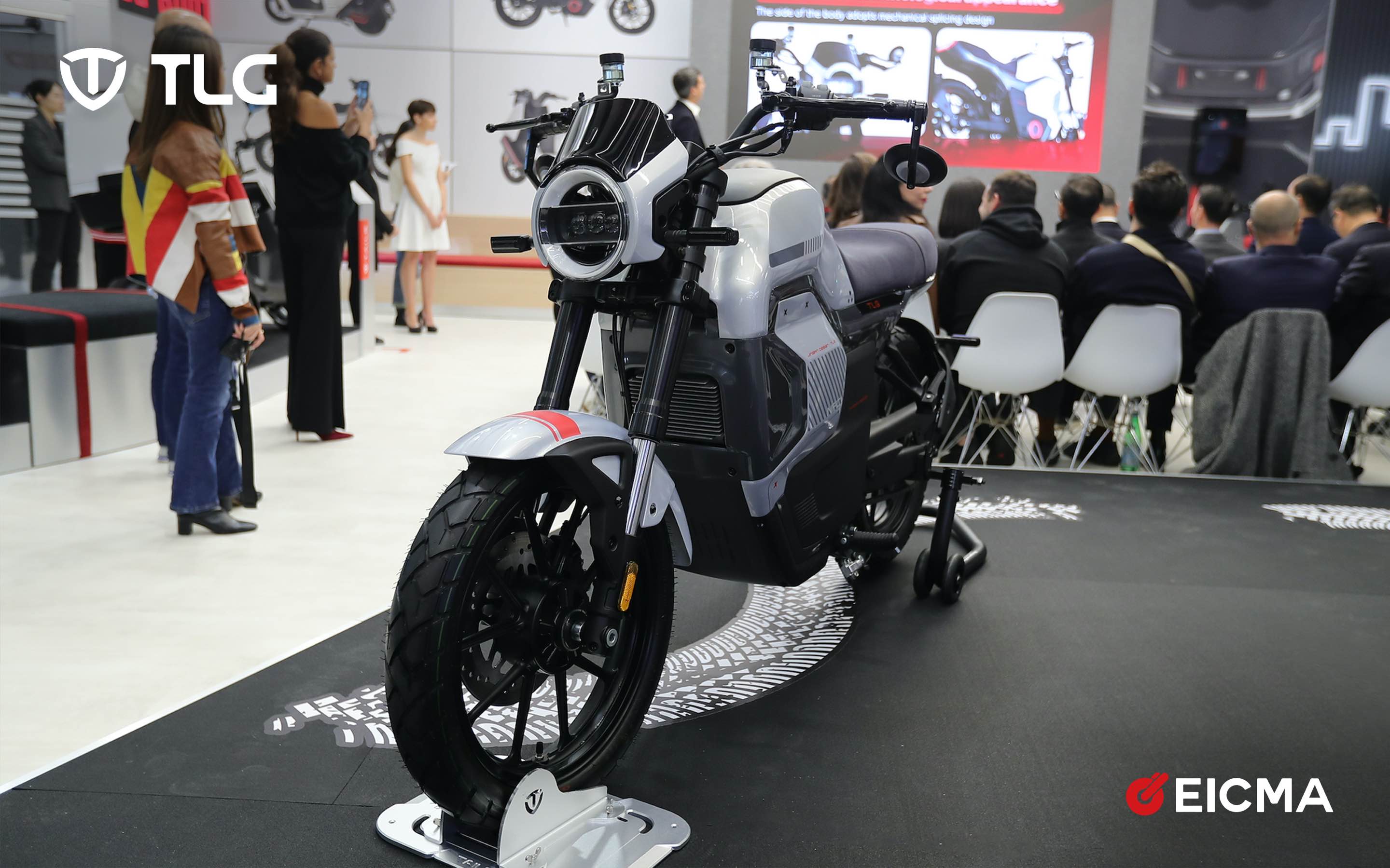 臺(tái)鈴長(zhǎng)續(xù)航電動(dòng)車(chē)